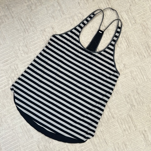 Lululemon Water Bound Singlet Apex Stripe Printed Black Dune tank, Medium 8-10 - Picture 3 of 16